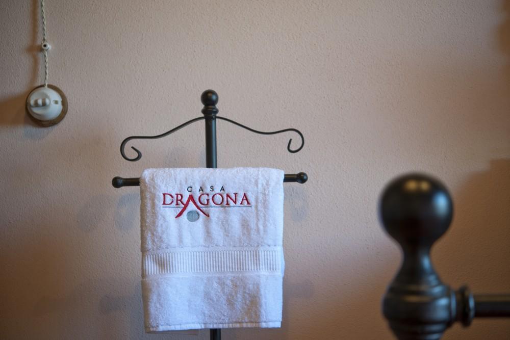 Апартаменты La Dragona Кастель-дель-Пьяно Экстерьер фото
